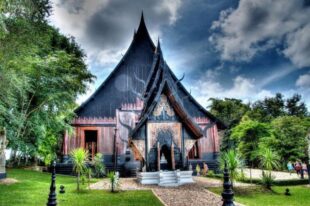 Black House